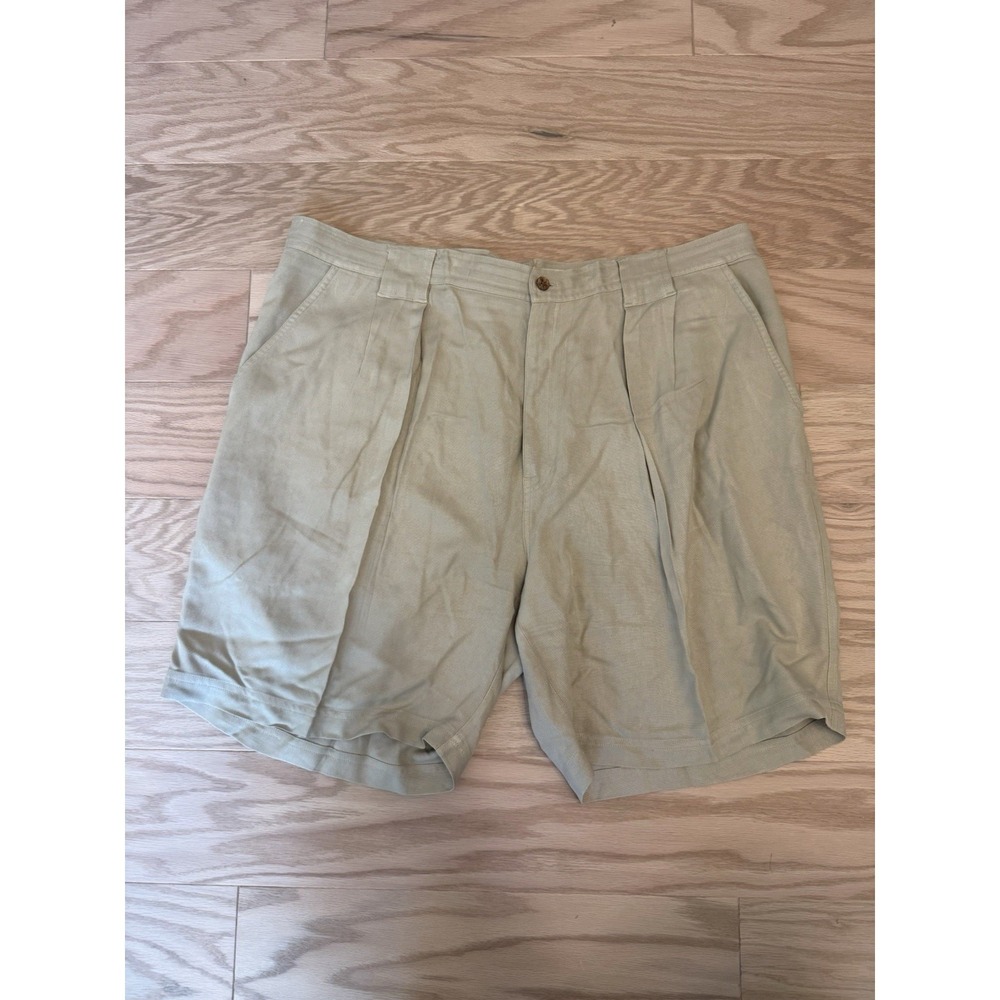 Tommy Bahama Mens Shorts 40 Khaki 100% Silk Pleated Relax Resort Golf